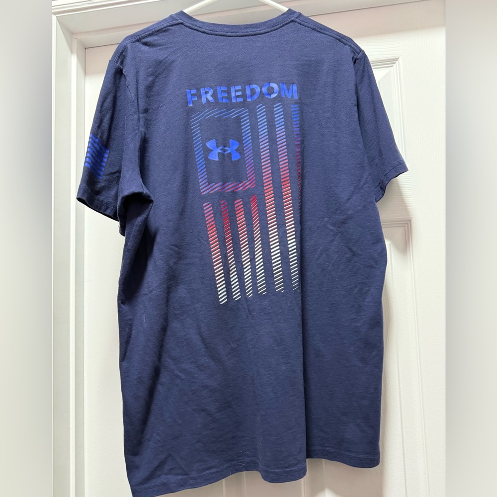Under Armour Men's Blue Freedom Graphic Tee XL